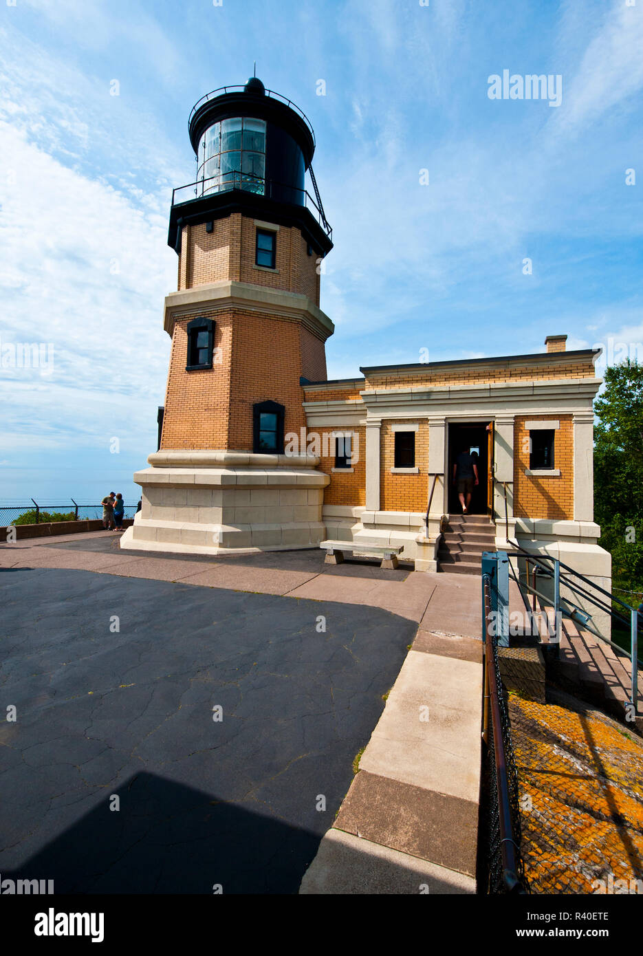 USA, Minnesota, North Shore, Lake Superior, Split Rock Lighthouse Station, Turm und Nebel Signal Gebäude Stockfoto
