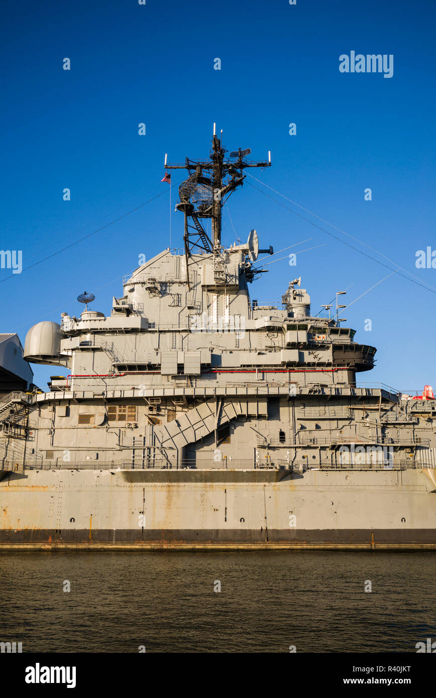 USA, New York City, Manhattan, USS Intrepid Flugzeugträger Stockfoto