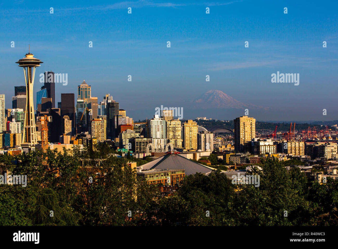 Kerry Park, Seattle, Washington State. Skyline und Mount Rainier Stockfoto