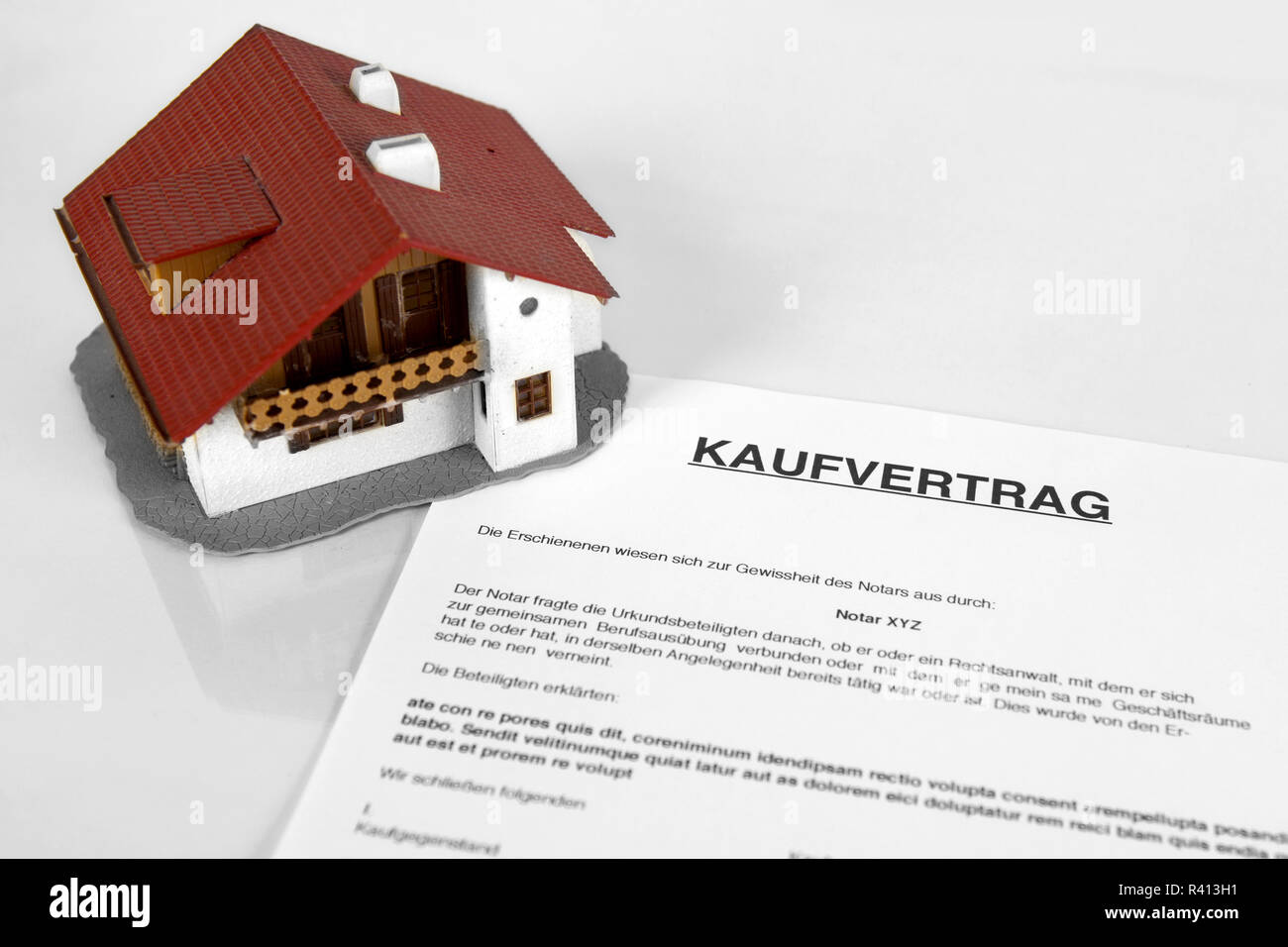 Immobilien vertrag-Konzept mit dem deutschen Wort Kaufvertrag Stockfoto