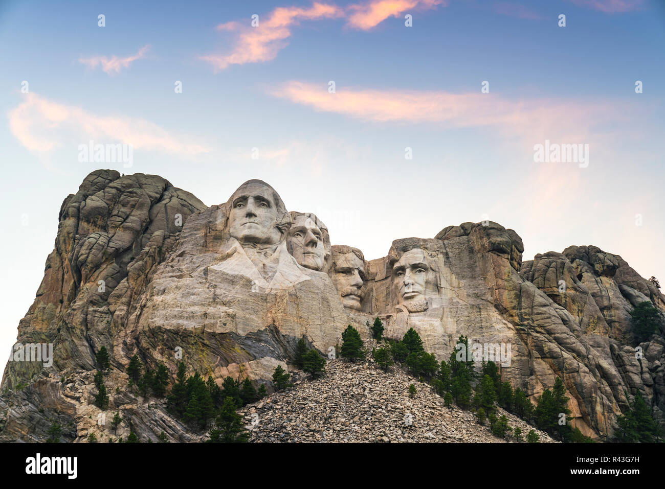 Mt. Rushmore an einem sonnigen Tag. Stockfoto