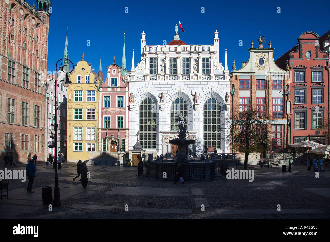 Niederländischen Manierismus Dwor Artusa (Artushof) und Dlugi Targ (Langen Markt) in der Stadt im historischen Zentrum von Danzig, Polen. 31.Oktober 2018 © wojciech Stockfoto