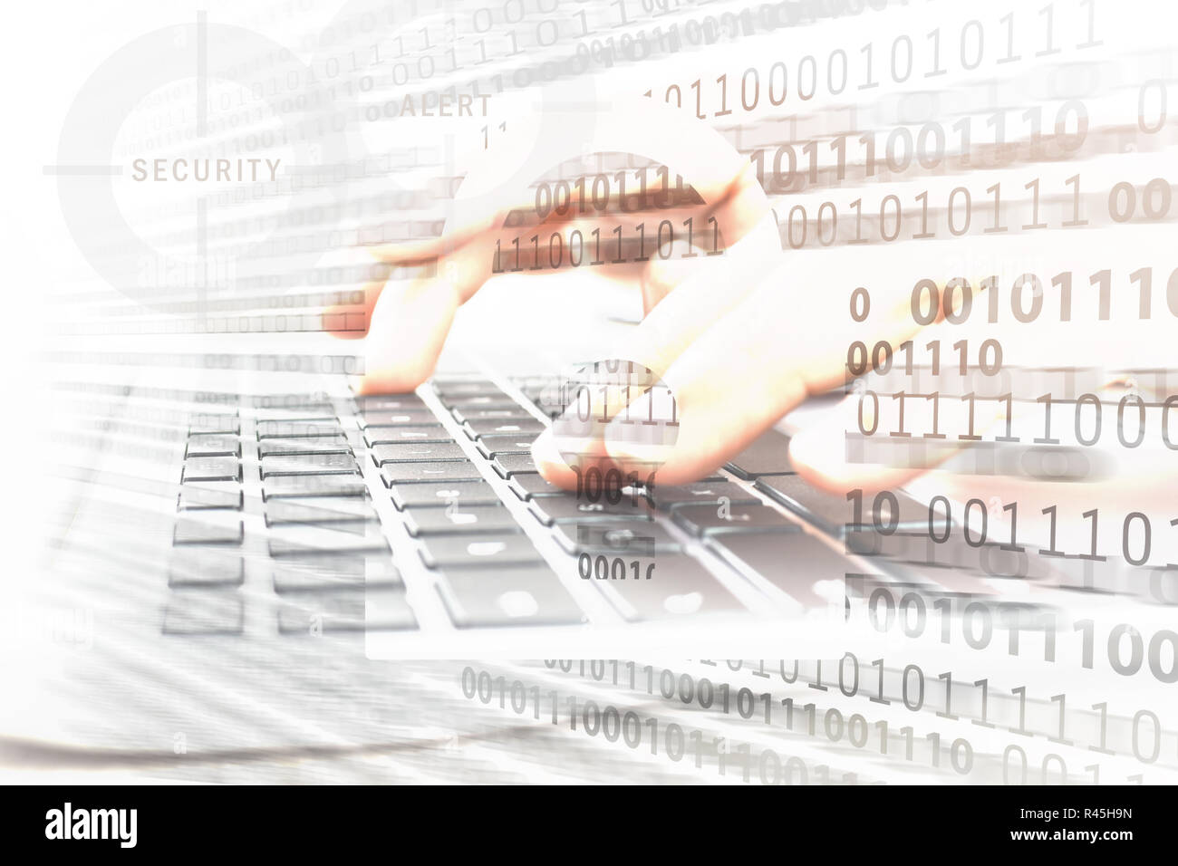 Das zusammengesetzte Bild der digitalen Sicherheit und Kryptologie system - geschlossenes Vorhängeschloss auf dem Hintergrund der arbeiten Programmierer und Netzwerk binäre Hologramm Stockfoto
