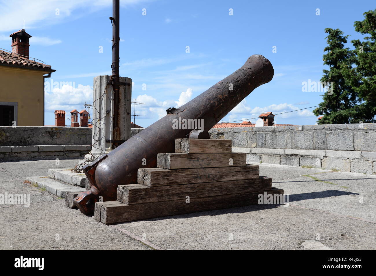 Cannon in Labin, Kroatien Stockfoto