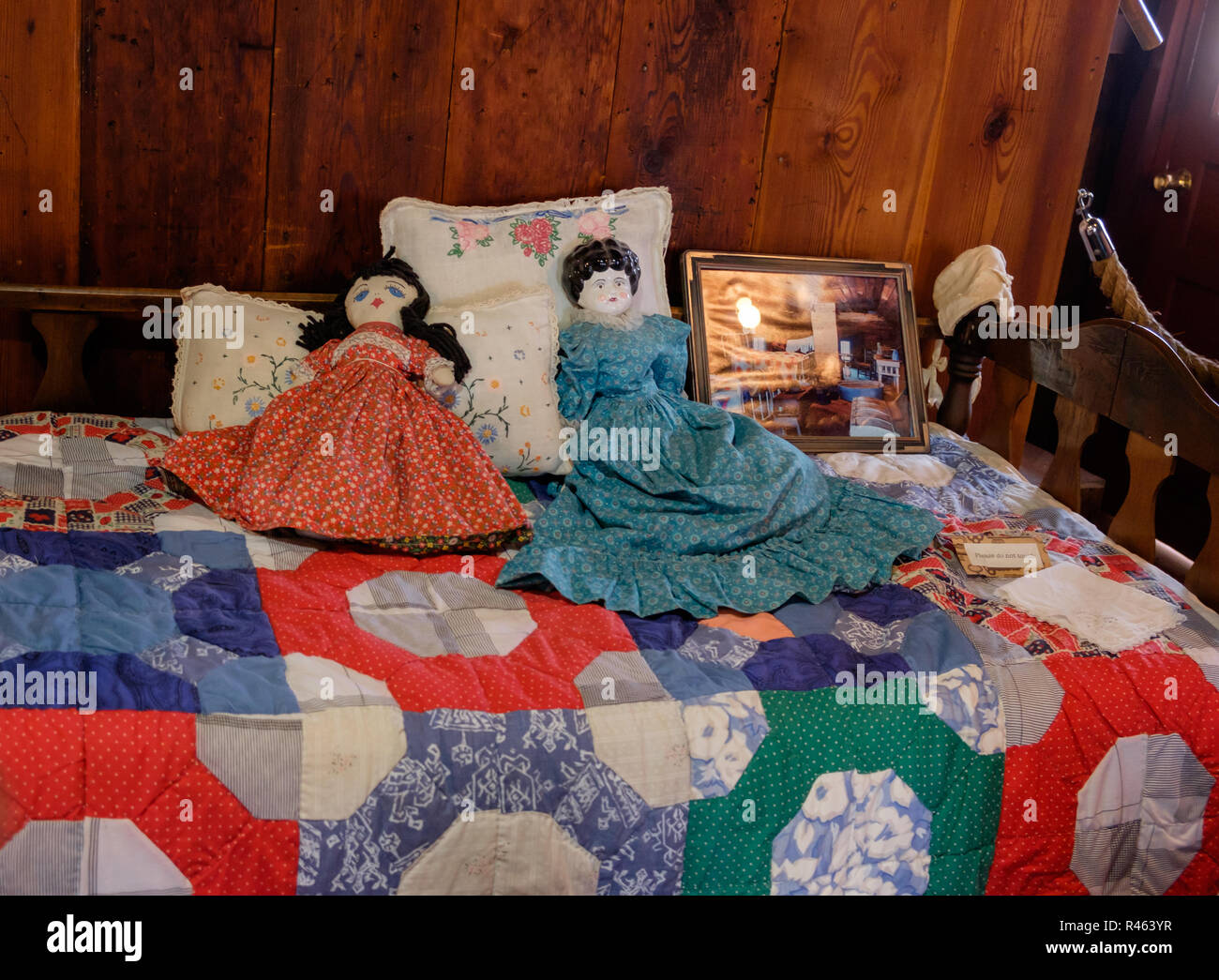 handmade quilt stockfotos und -bilder kaufen - alamy