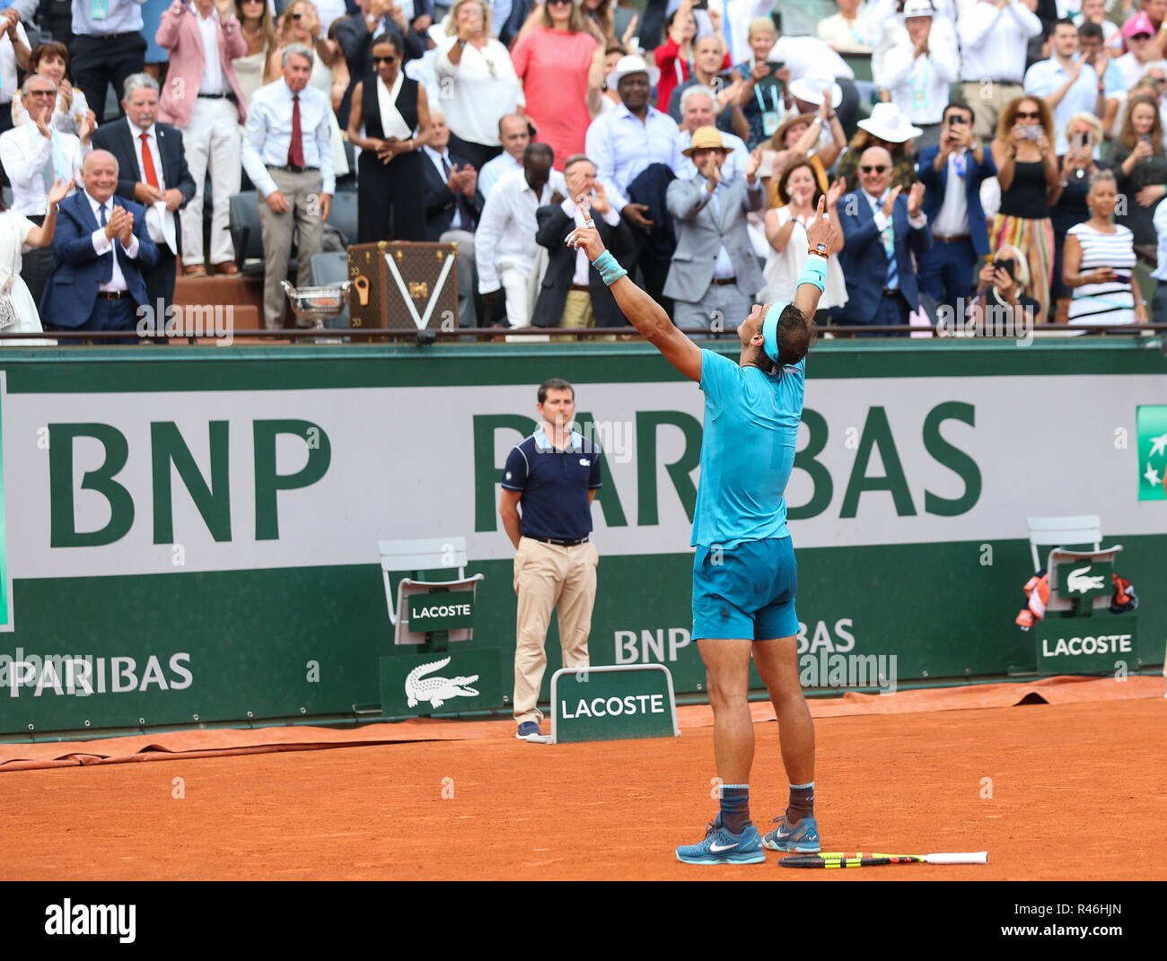 Spanischer Tennisspieler Rafael Nadal feiert Sieg bei den French Open 2018, Paris, Frankreich Stockfoto