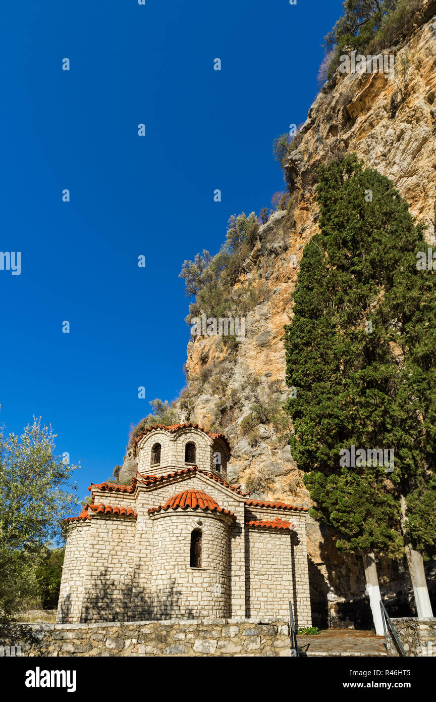 Santa Eleousa Kirche in die Landschaft der westlichen Griechenland. Typische byzantinischen religiösen Architektur. Ein sehr schöner Ort zu besuchen. Stockfoto