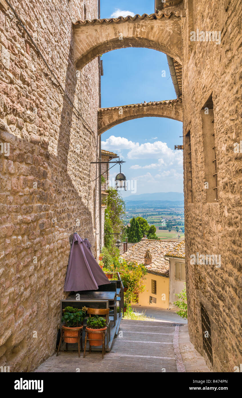 Ein malerischer Anblick in Assisi. Provinz Perugia, Umbrien, Italien. Stockfoto