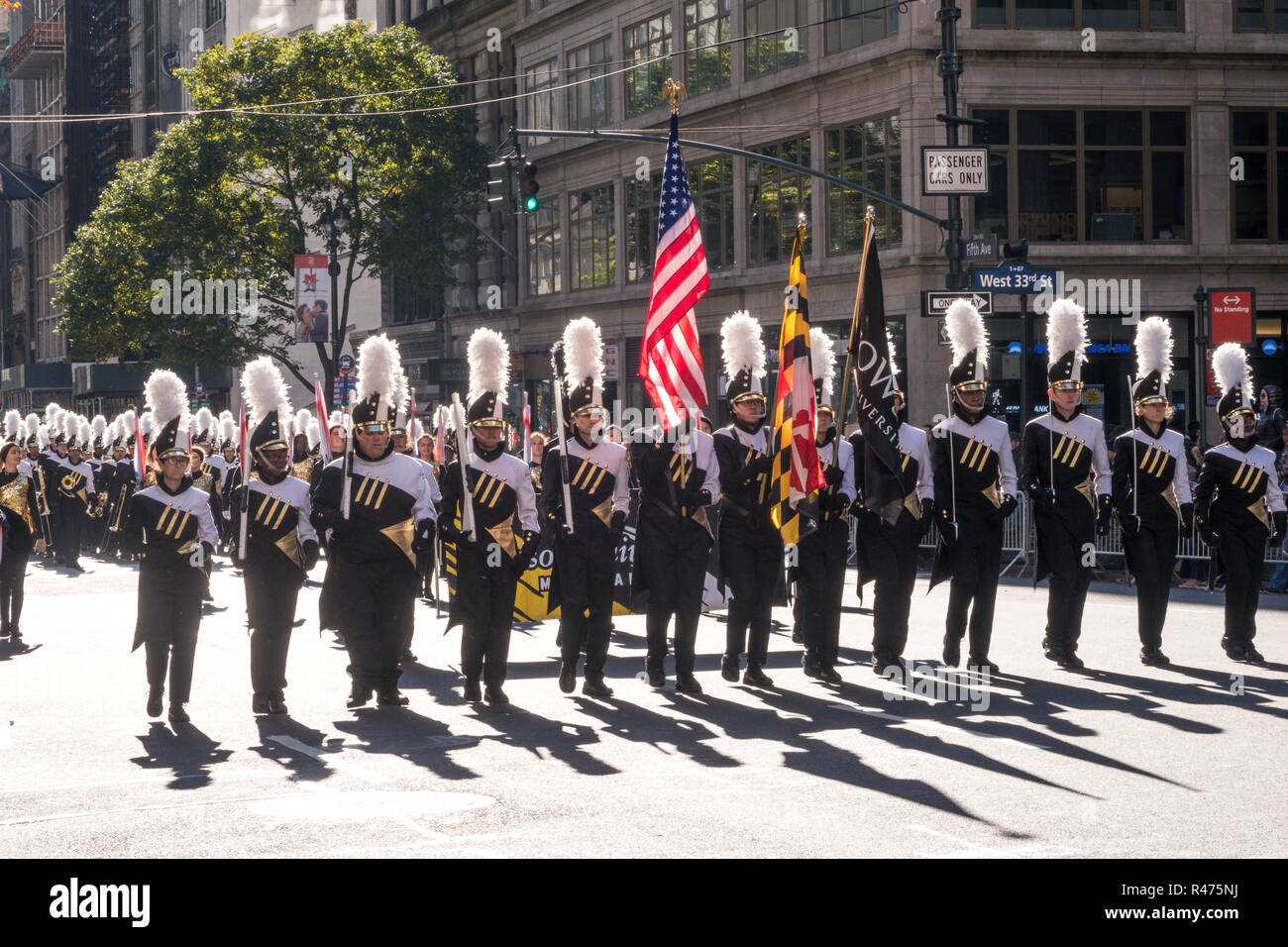 2018 Jährliche Veterans Day Parade auf der Fifth Avenue, New York, USA Stockfoto