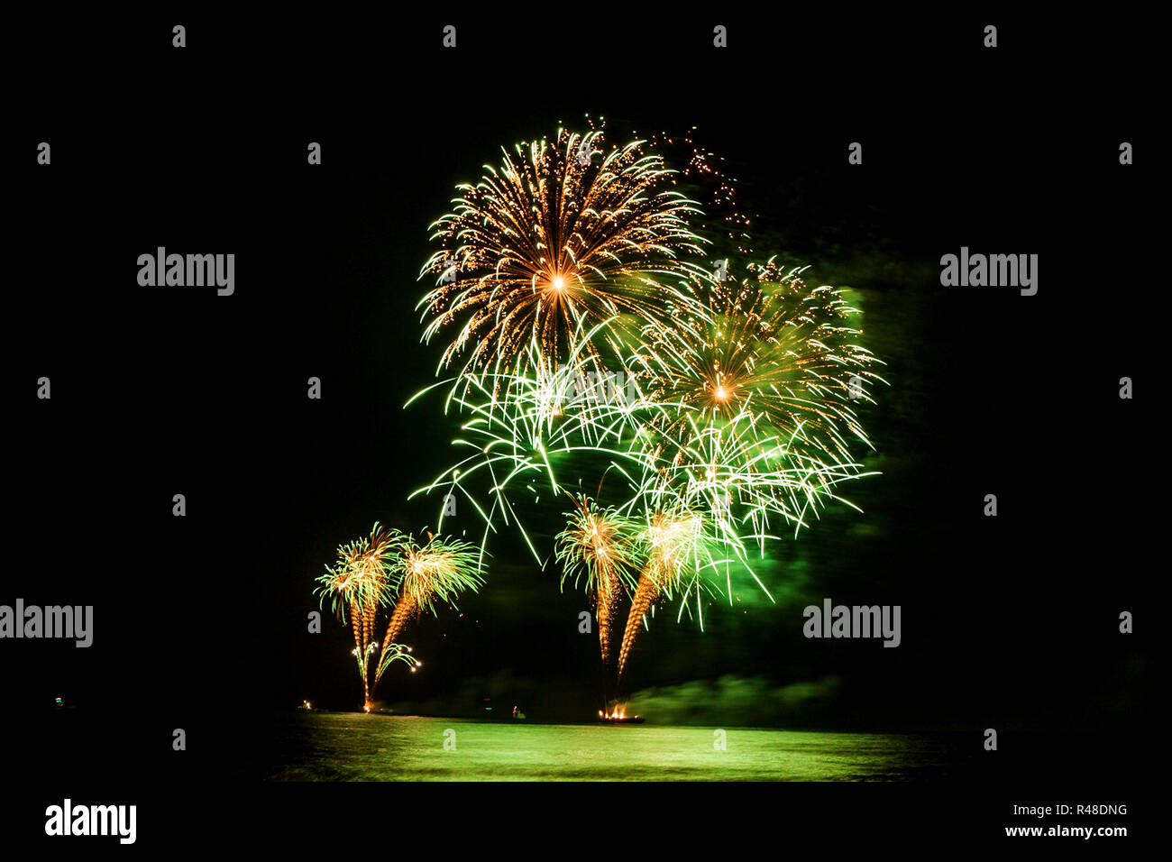 Feuerwerk in Renaca Beach in Chile Stockfoto