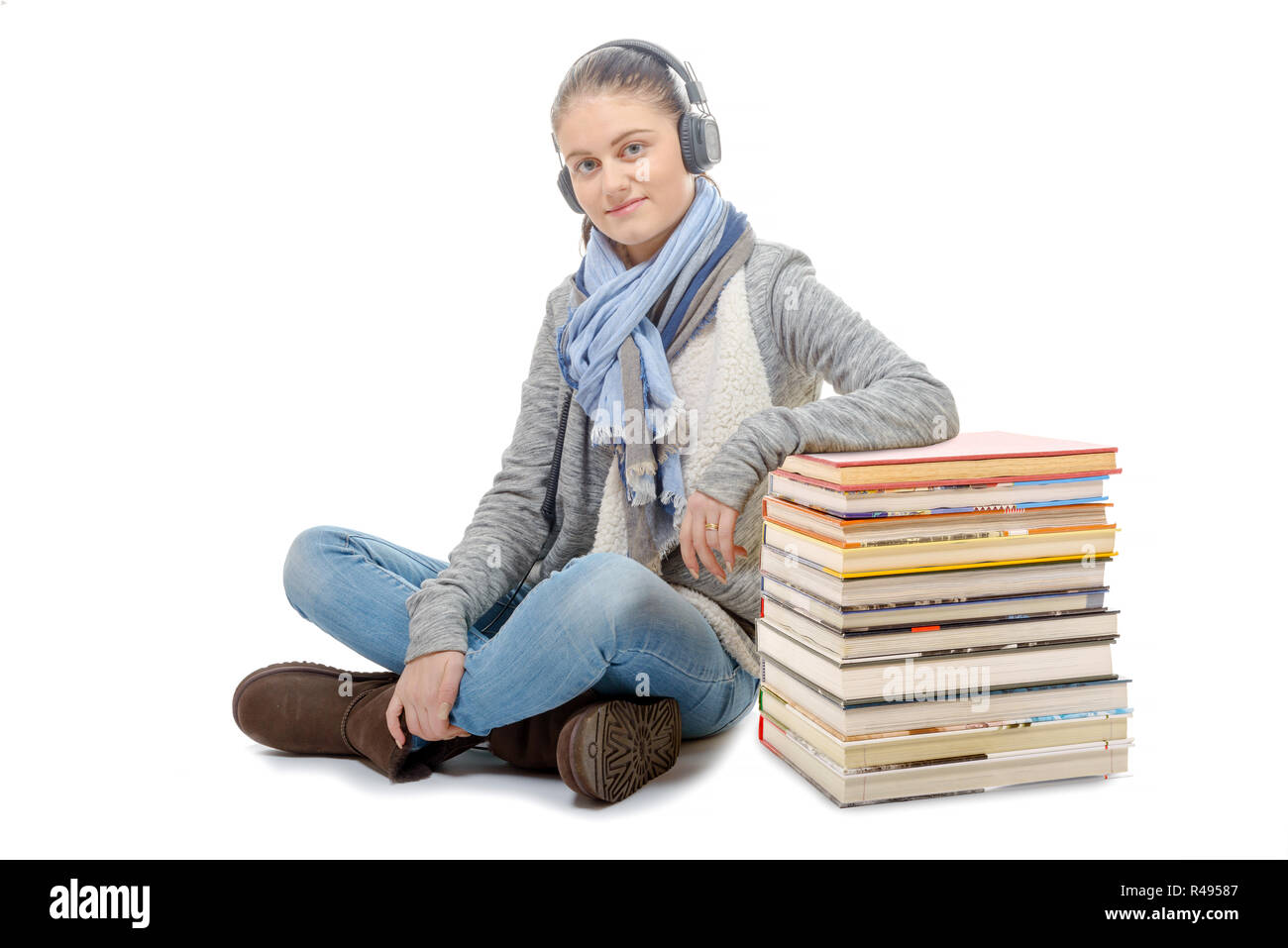 Young teen female sitting legs Ausgeschnittene Stockfotos und -bilder ...