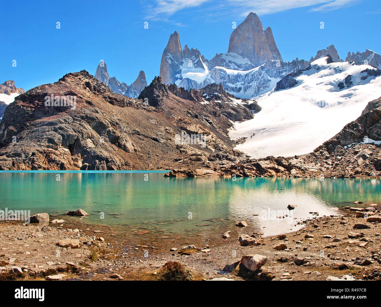 Berglandschaft mit Mt Fitz Roy und Laguna de los Tres im Nationalpark Los Glaciares, Patagonien, Argentinien, Südamerika Stockfoto