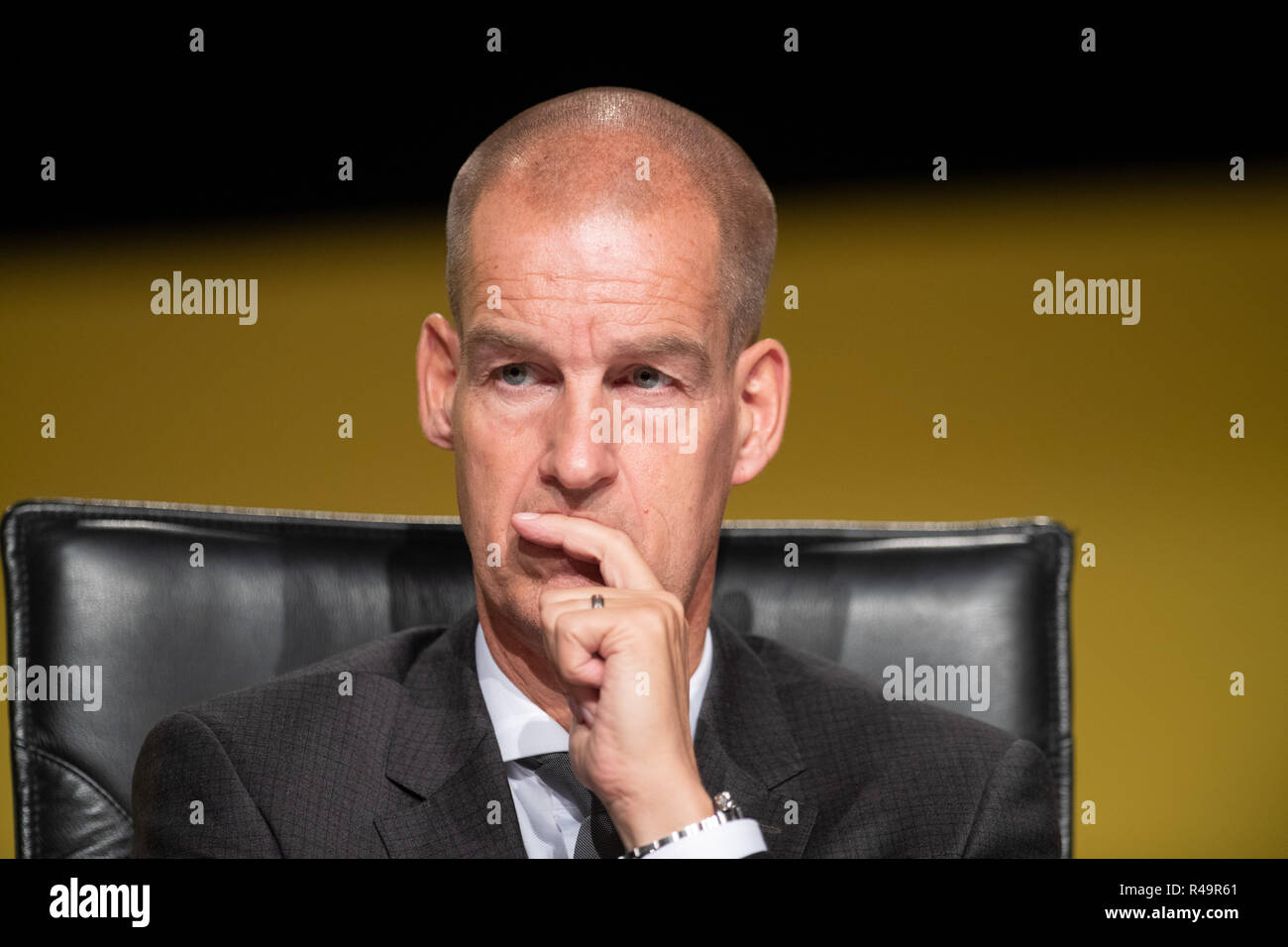 Dortmund, Deutschland. 26 Nov, 2018. Carsten Cramer, neues Mitglied der