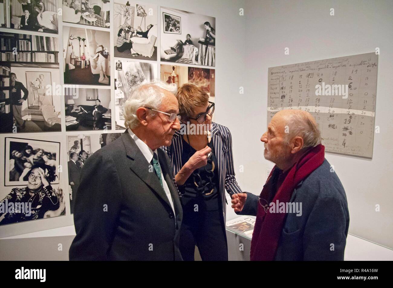 Dali Museen Direktor Montse Aguer C Spanischer Kunstler Antonio Lopez R Und Das Prado Museum Miguel