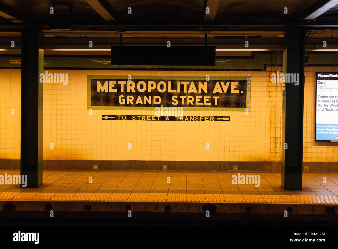 Metropolitan Grand Street U-Bahn Station, New York City, Vereinigte Staaten von Amerika. Stockfoto