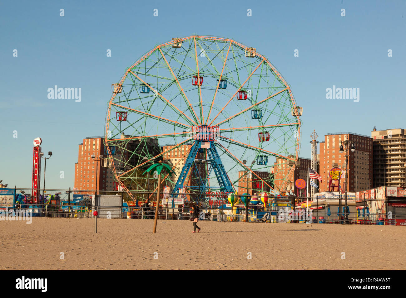 Deno's Wonder Wheel Amusement Park, West 12th Street, Brooklyn, NY, USA Stockfoto