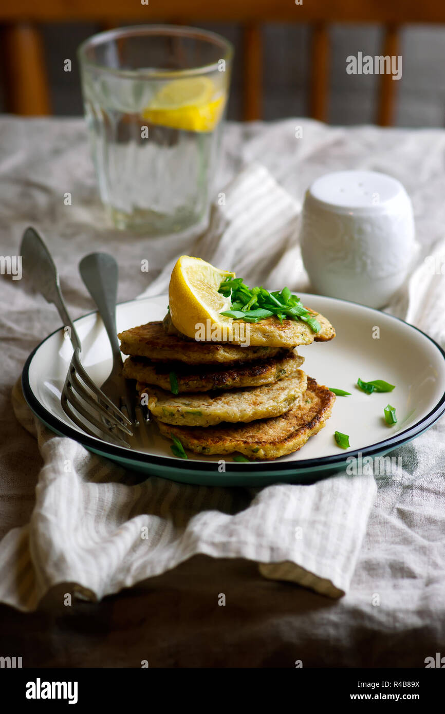 Blumenkohl HASH BROWNS. selektive Fokus Stockfoto