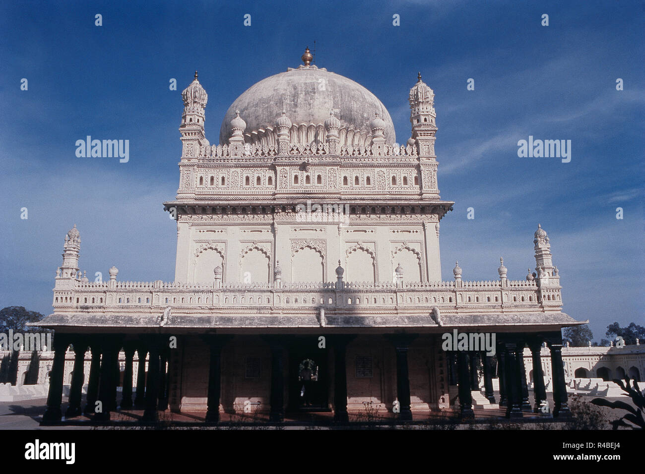 Gumbaz Mausoleum von Tipu Sultan an Srirangapatna, Mysore, Karnataka, Indien, Asien Stockfoto