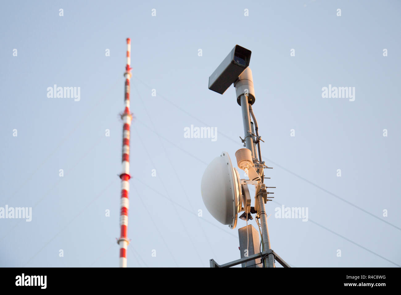 Radio Fernsehen GSM-Tower Stockfoto