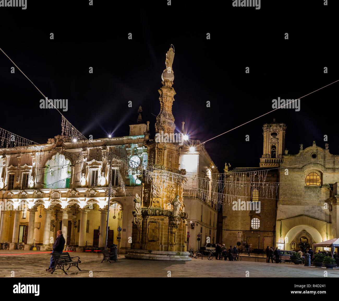 Panorama von Nardo' durch die Nacht Szene Stockfoto