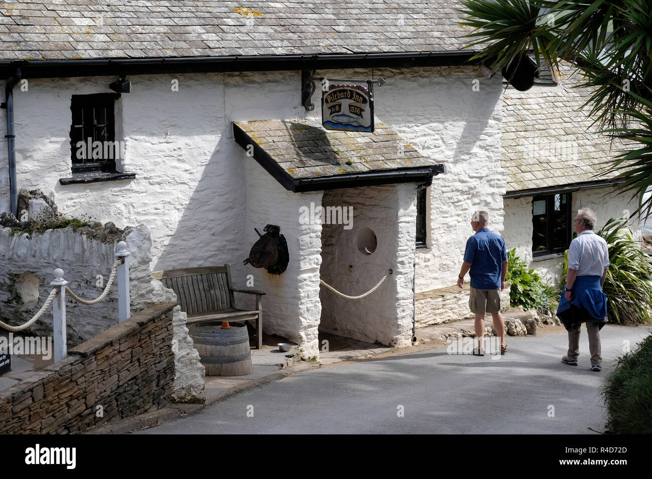 Die Sardelle, Inn, eine vierzehnten Jahrhundert Pub auf Burgh Island, Bigbury-on-Sea, Devon. Stockfoto