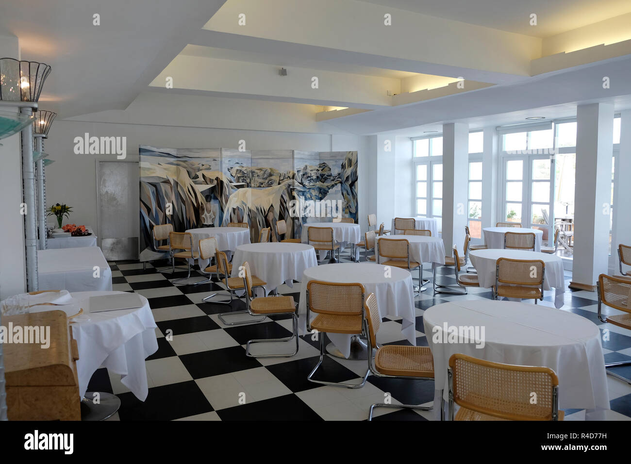 Innenraum auf Burgh Island Hotel mit Frühstücksraum. Stockfoto