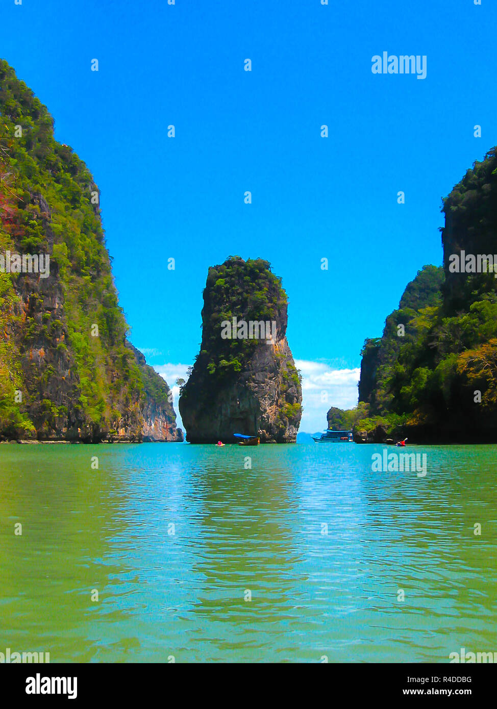Motorboote auf Ozean der Phang Nga Nationalpark in Thailand Stockfoto