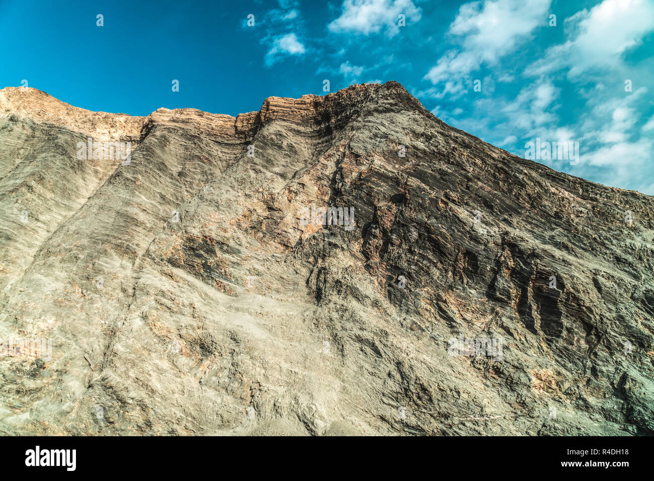 Rauhe hohe Berge in Portugal Stockfoto