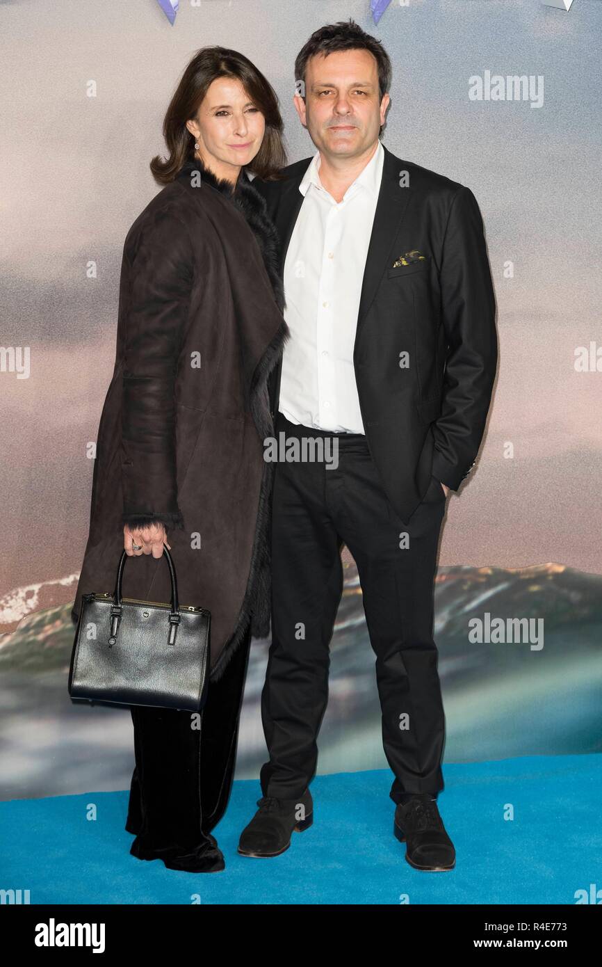Emma Jacobs und Rupert Gregson-Williams besuchen AQUAMAN - Weltpremiere. London, Großbritannien. 26/11/2018 | Verwendung weltweit Stockfoto