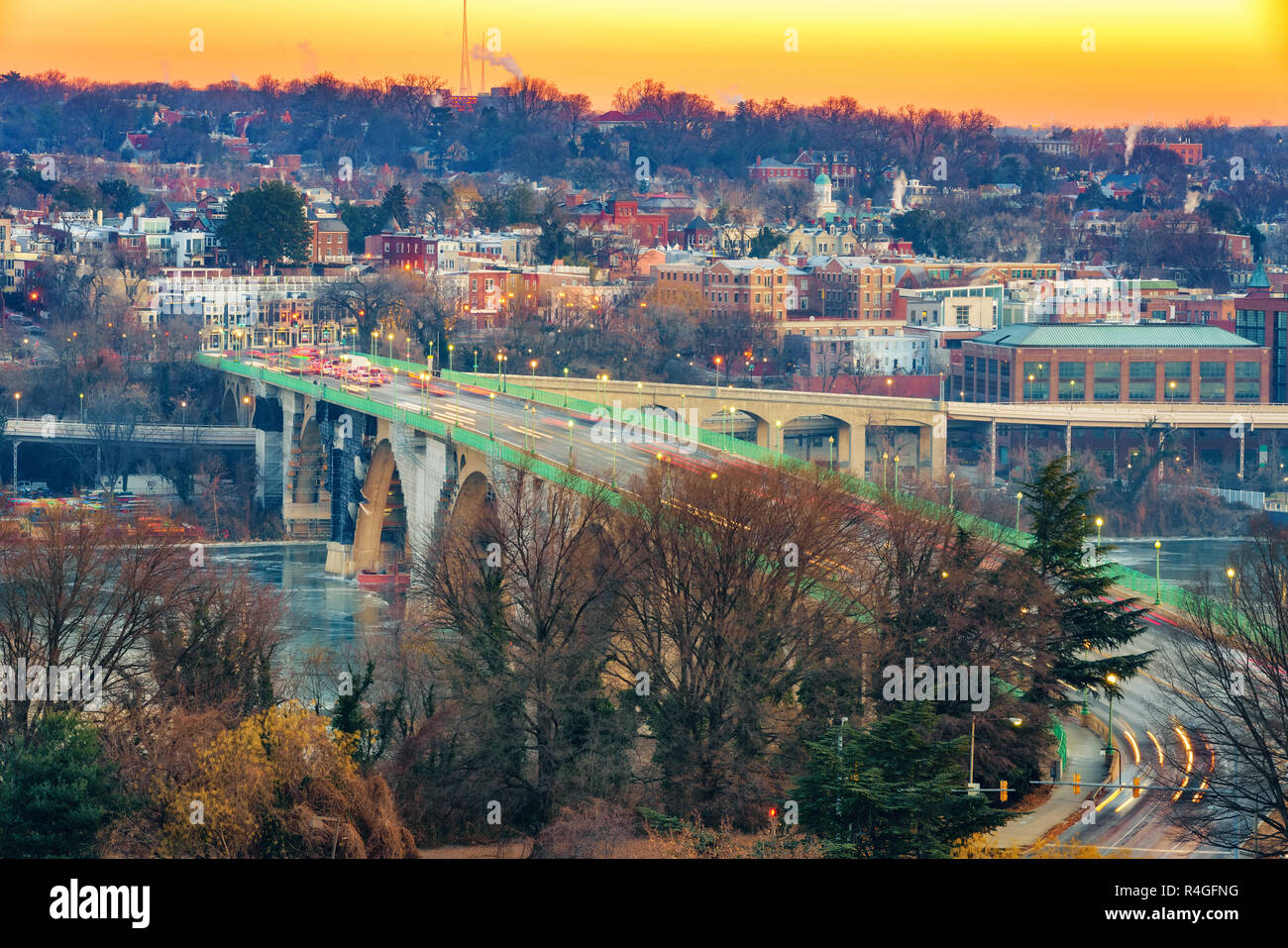 Blick auf Key Bridge in Washington DC im Winter morgen Stockfoto