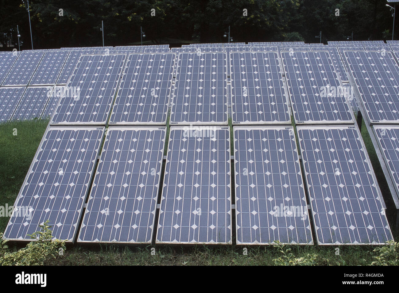 Solarzellen bei Energy Park, Pune, Maharashtra, Indien, Asien Stockfoto