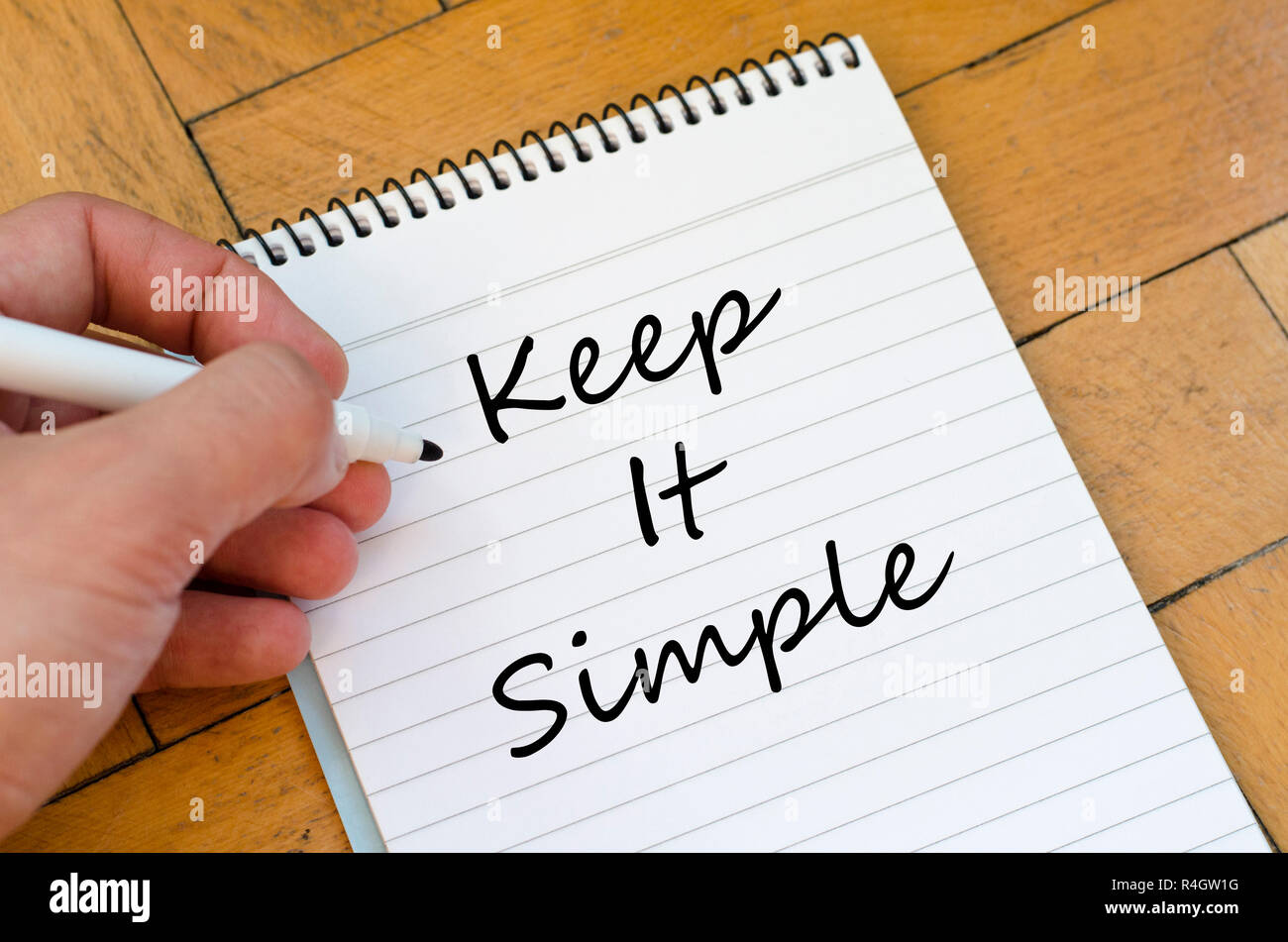 Keep it simple Konzept auf Notebook Stockfoto