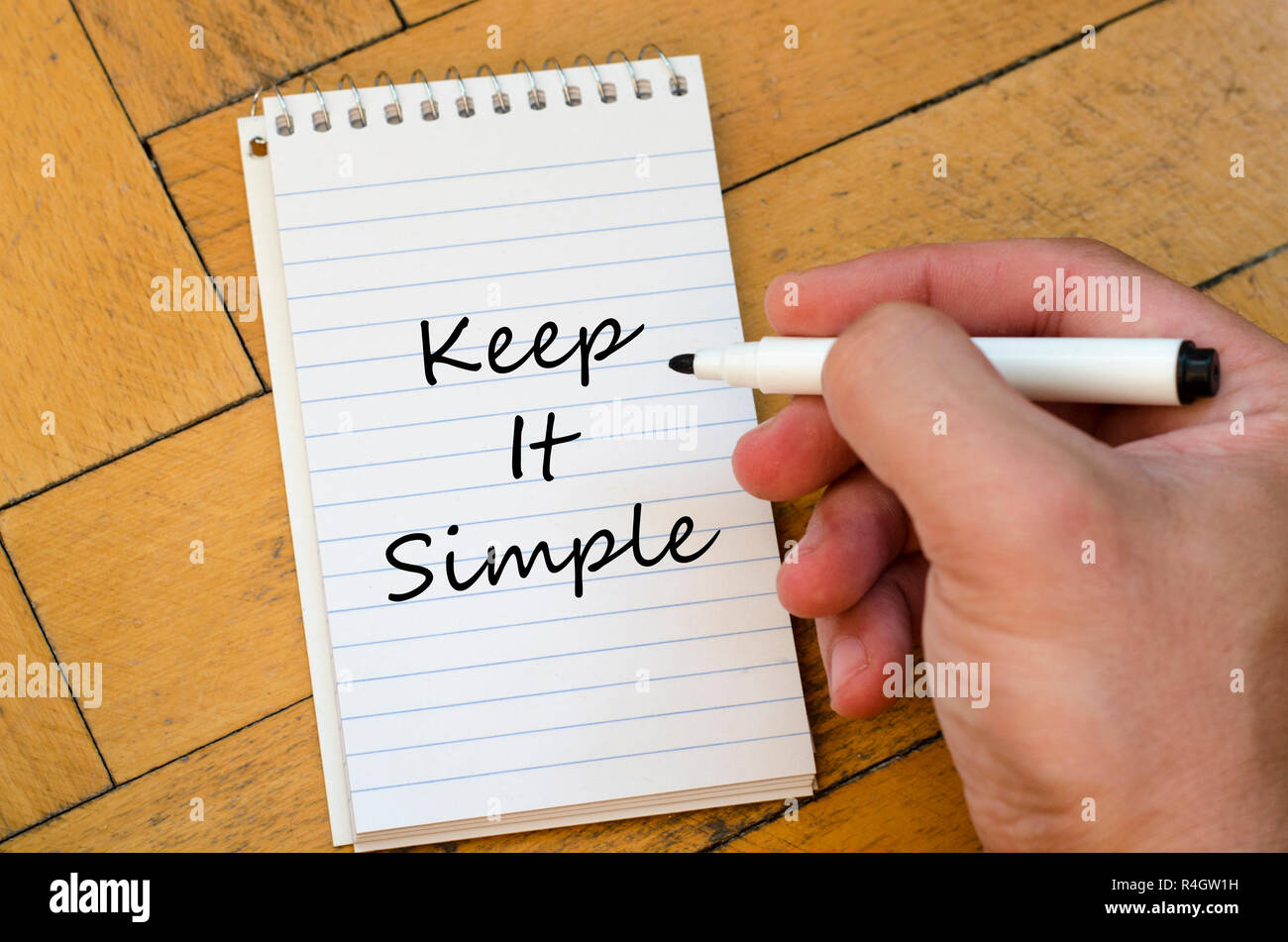 Keep it simple Konzept auf Notebook Stockfoto