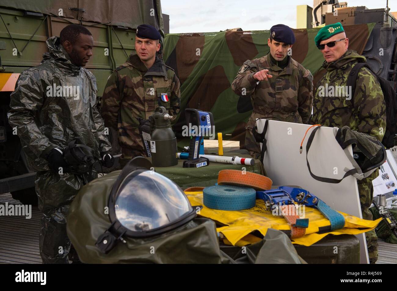 Frankreich militärischer Ausrüstung ist während der Übung TRIDENT ZEITPUNKT 2018 Verehrte Besucher Tag in Trondheim, Norwegen angezeigte, am 30. Oktober 2018. Mit rund 50.000 Mitarbeitern in Trident Zeitpunkt 2018 teilnehmen, es ist eines der größten NATO-Übungen in den letzten Jahren. Rund 250 Flugzeuge, 65 Schiffe und mehr als 10.000 Fahrzeuge an der Übung in Norwegen beteiligt sind. Stockfoto