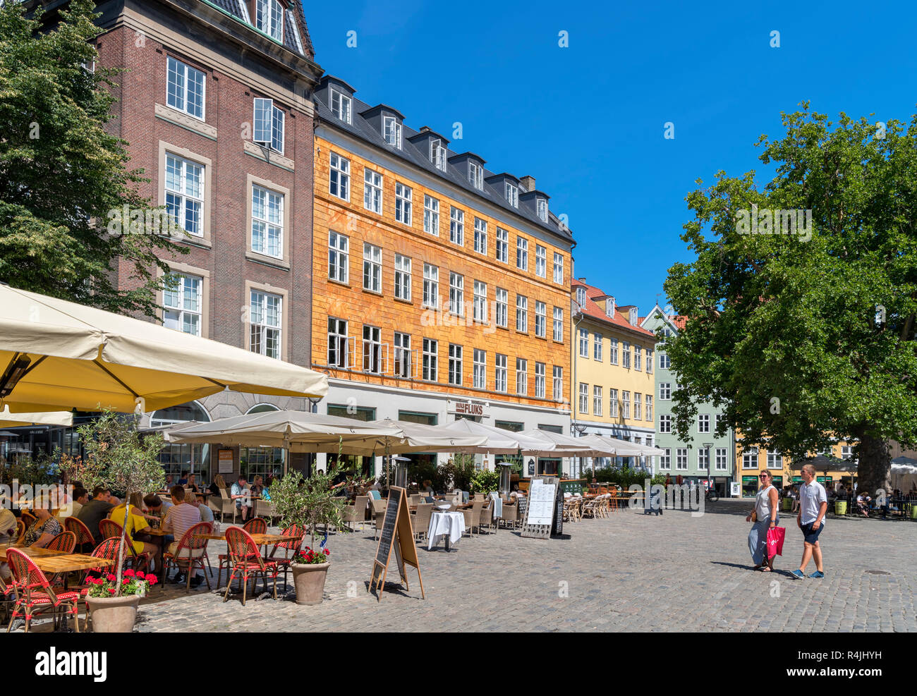 Cafés und Restaurants auf Gråbrødretorv (Grau Brüder Platz) im Zentrum der Stadt, Kopenhagen, Seeland, Dänemark Stockfoto