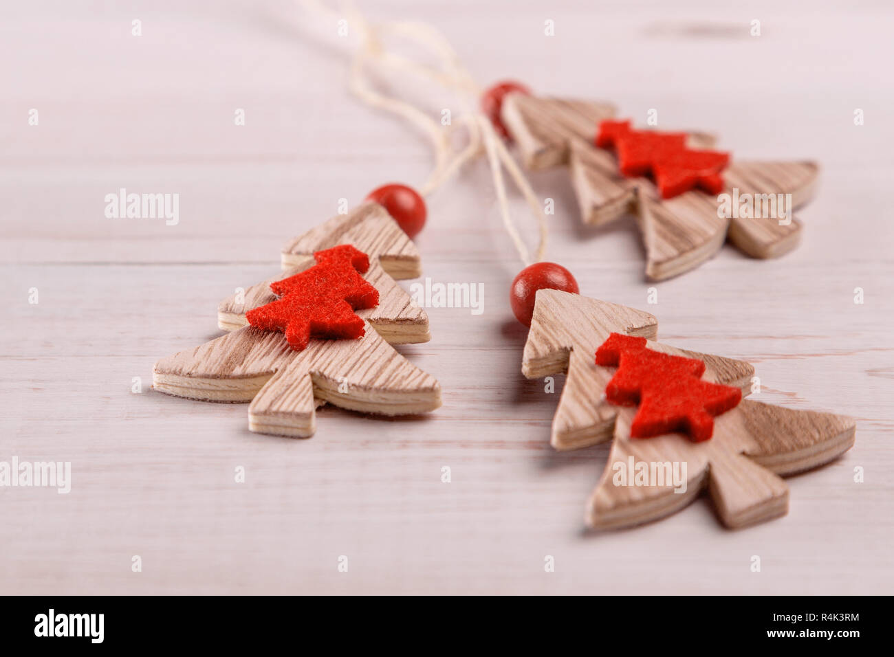 Neues Jahr Dekoration auf Holz- Hintergrund, close-up. Stockfoto