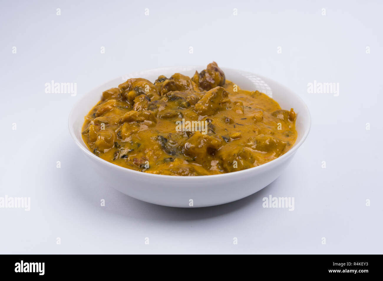 Owo Suppe mit verschiedenen Fleisch und Fisch Stockfoto