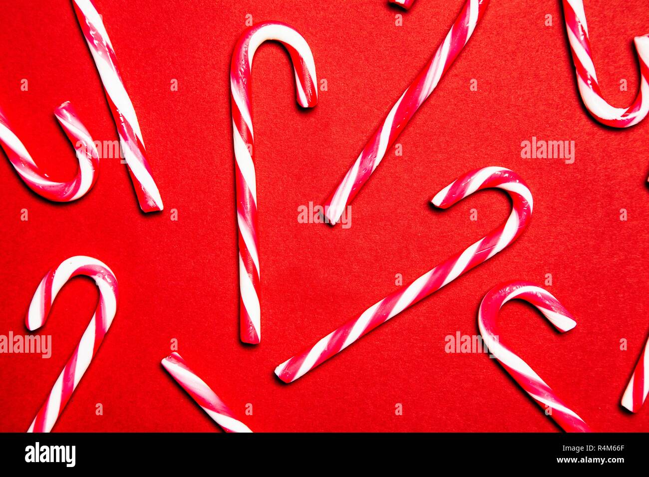 Leuchtend rote Papier Hintergrund Textur Stockfoto