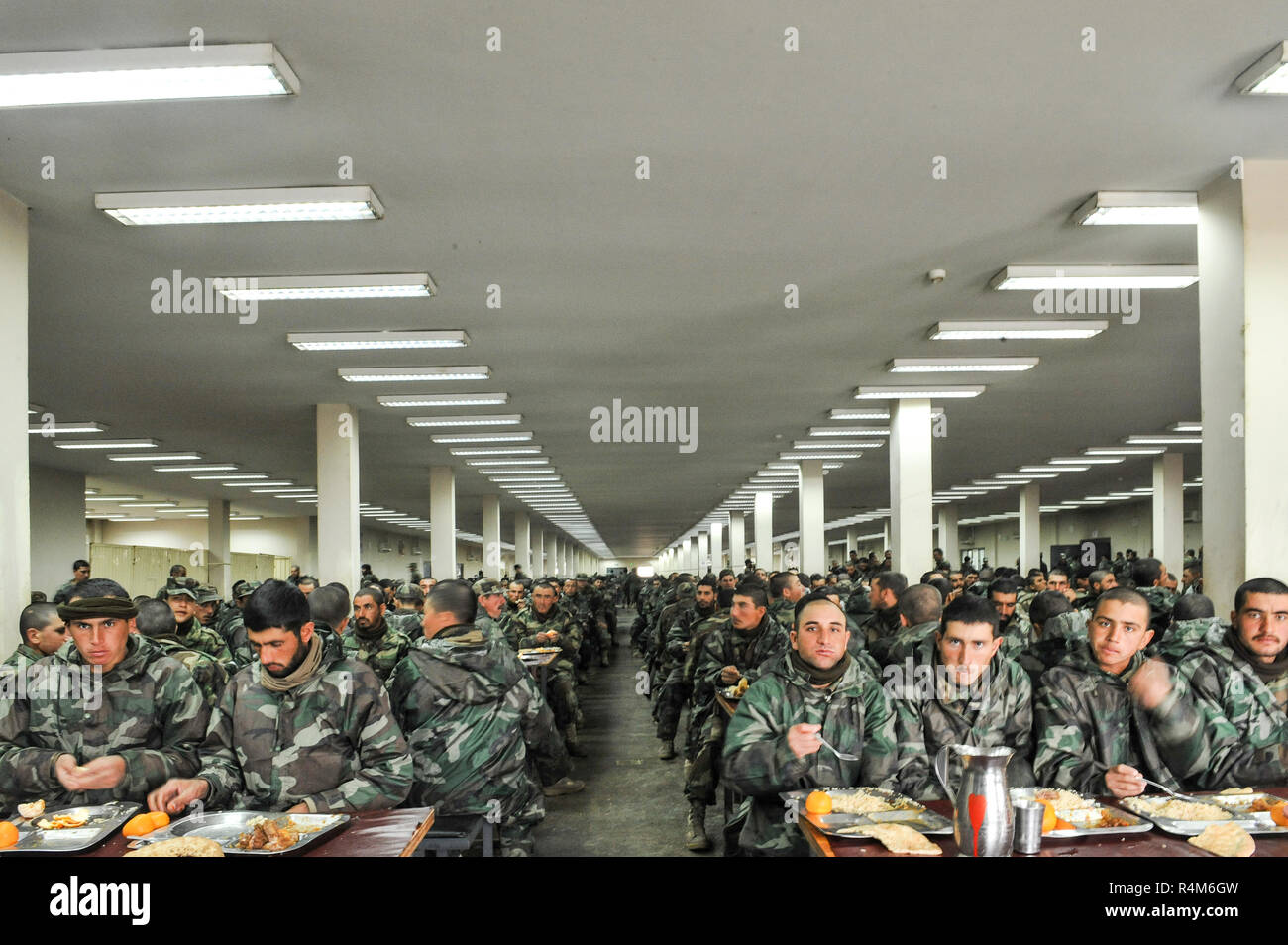 Kabul Kabul/Afghanistan - ca. 2008: Die Kabul militärischen Training Center ist ein Basic Training Center für die afghanischen Streitkräfte. Stockfoto