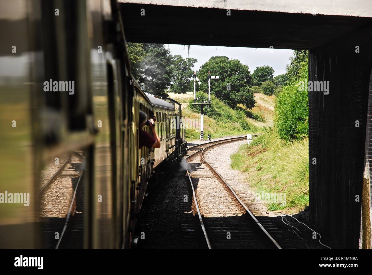 Blick von der bewegten Stadt Truro Dampflok auf der Gloucestershire und Warwickshire Steam Railway, Großbritannien Stockfoto