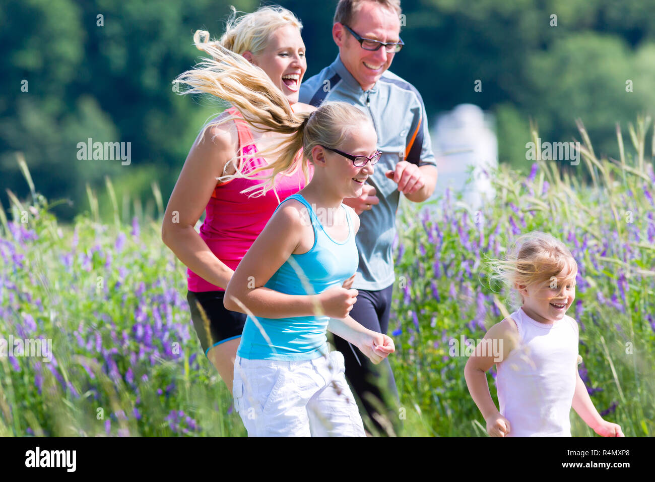 Familie, für bessere Fitness im Sommer Stockfoto