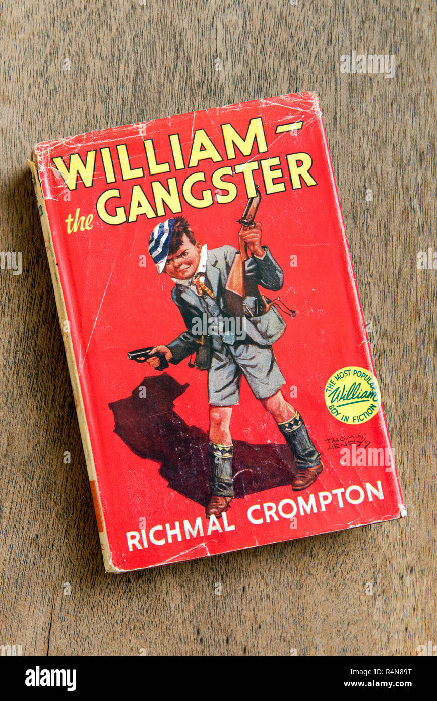William der Gangster Buch von richmal Crompton 1955 Hardcover edition Teil der Nur William Sammlung. Nur für den redaktionellen Gebrauch bestimmt. Stockfoto