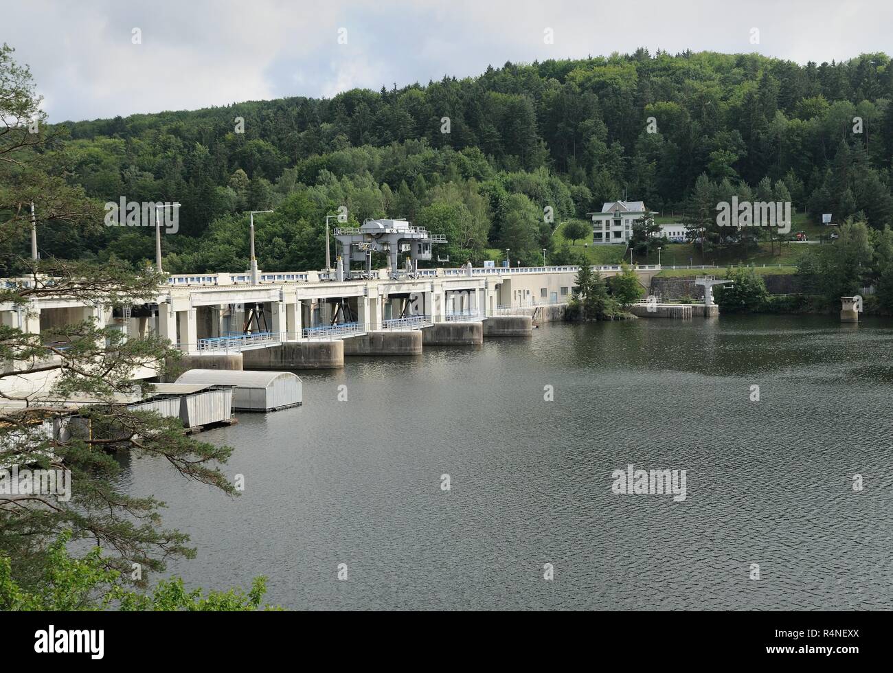Reservoir slapy -Fotos und -Bildmaterial in hoher Auflösung – Alamy