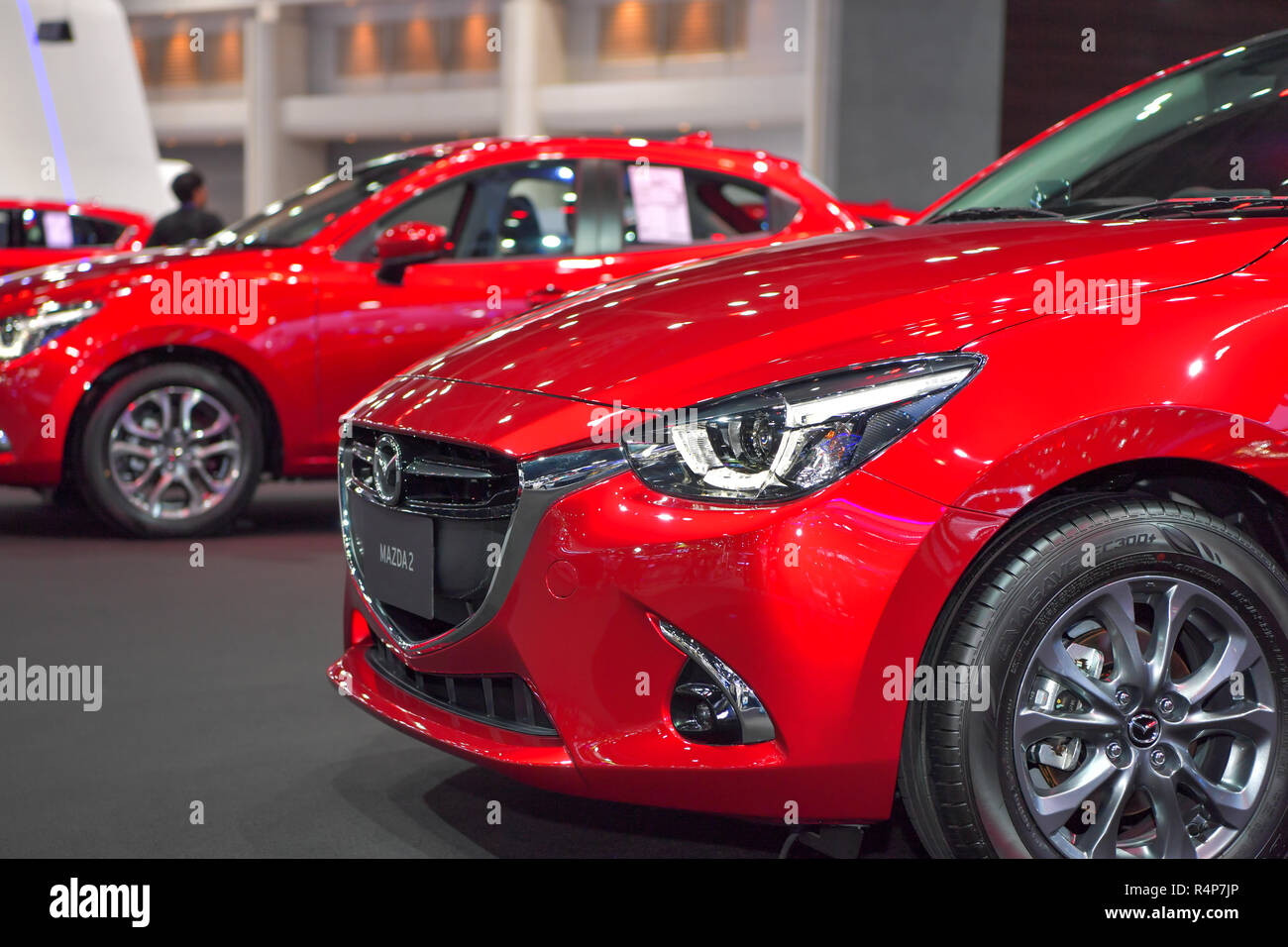 Nonthaburi, Thailand. 28. Nov 2018. Mazda 2 Auto auf Anzeige an der 35th Thailand International Motor Expo am 28. November 2018 in Nonthaburi, Thailand. Credit: chatchai Somwat/Alamy leben Nachrichten Stockfoto
