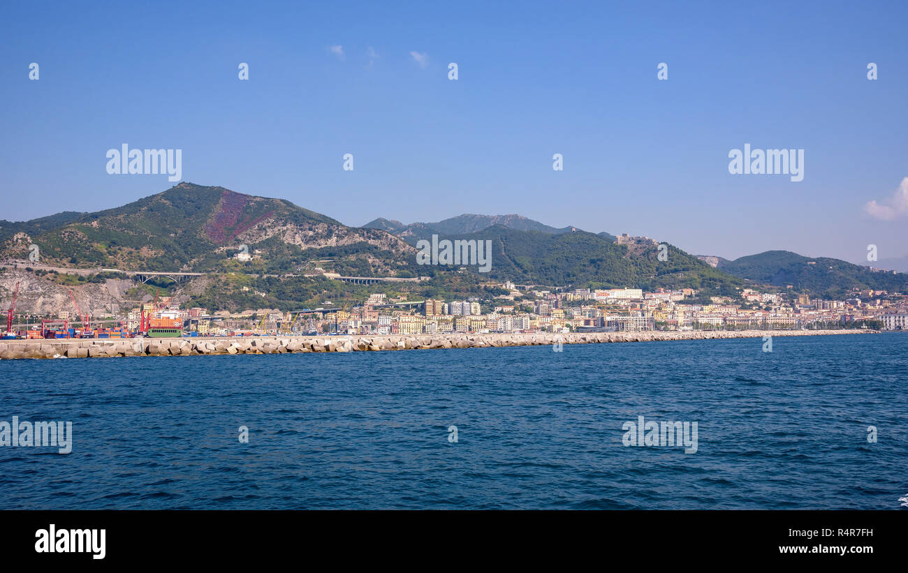 Panoramablick von Salerno Küste Stockfoto