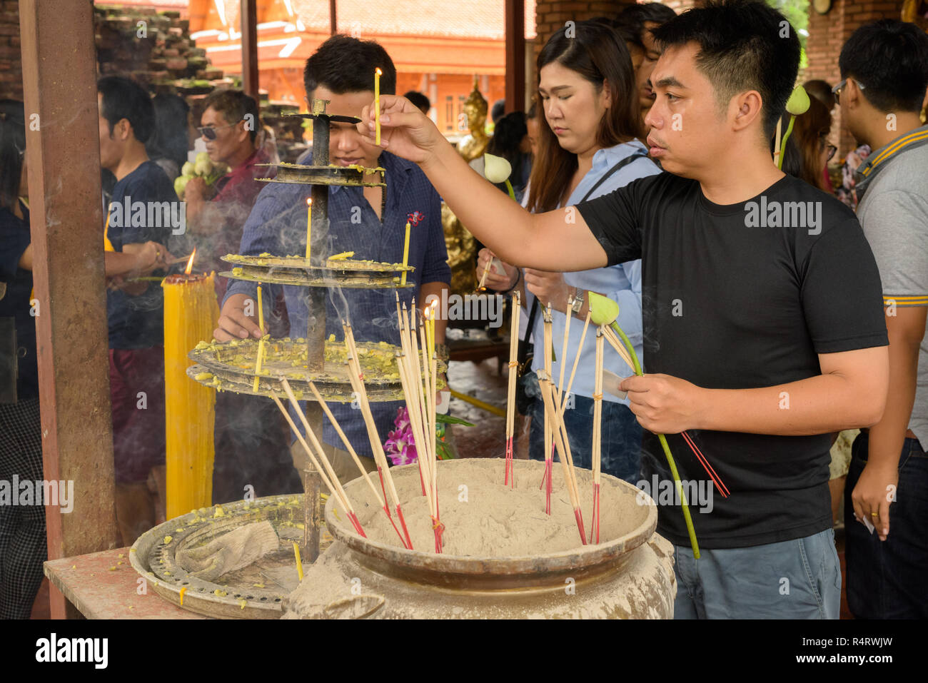 AYUTTHAYA, THAILAND - 18. JUNI 2017: Tempel Wat Yai Chai Mongkho Stockfoto