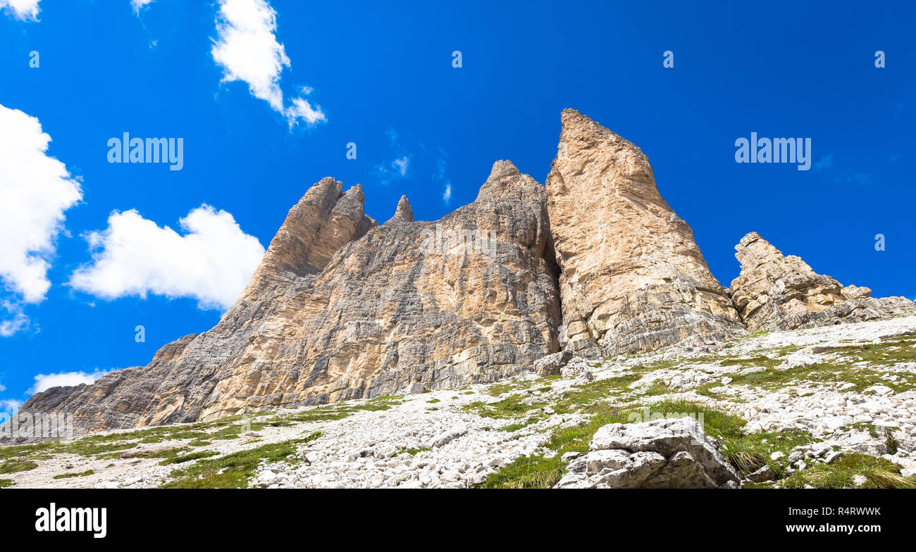 Wahrzeichen der Dolomiten - Drei Zinnen von Lavaredo Stockfoto