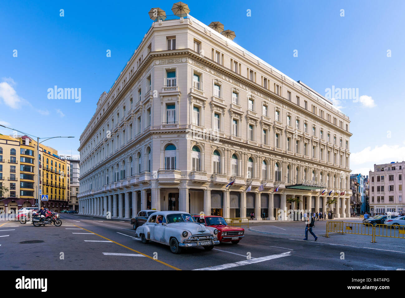 Die Altstadt von Havanna, Kuba. Februar 2018 - Äußere des neuen Gran Hotel manzana Kempinski La Habana Stockfoto