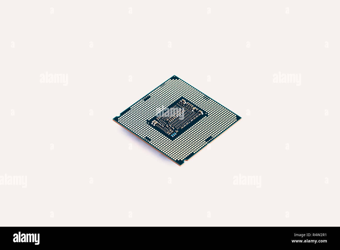 Computer Engineering Mikroprozessor Prozessor auf weißem Hintergrund. Stockfoto