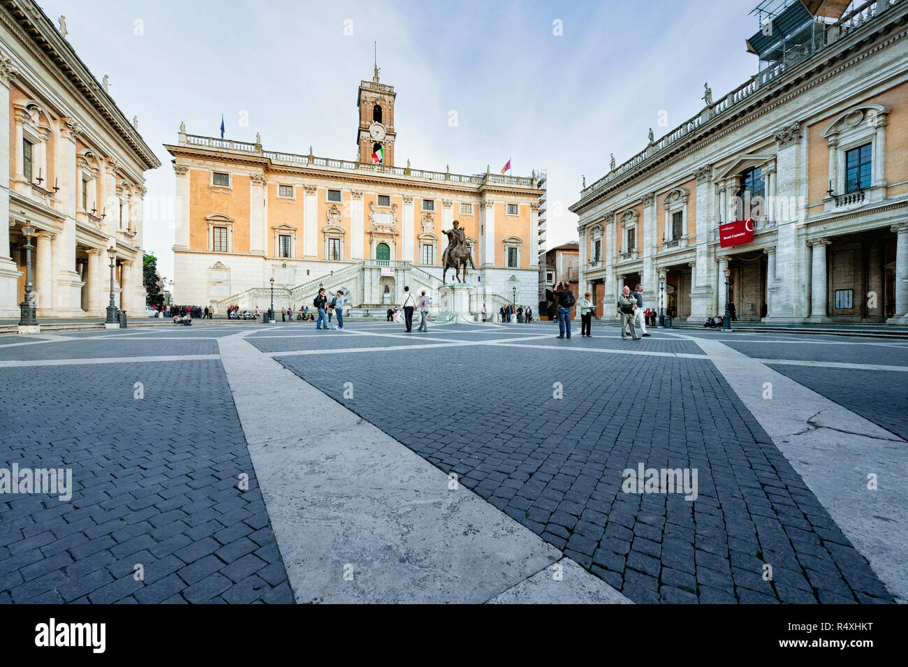 Piazza del Campidoglio und der Palazzo Senatorenpalast auf dem Kapitol Rom Italien Stockfoto